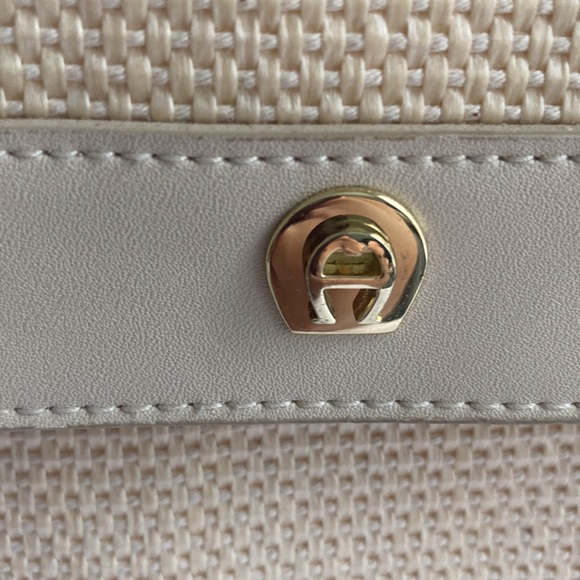 ETIENNE AIGNER Vintage 90s Cream Basket Weave Jute Leather Shoulder Bags NWOT - Picture 4 of 15